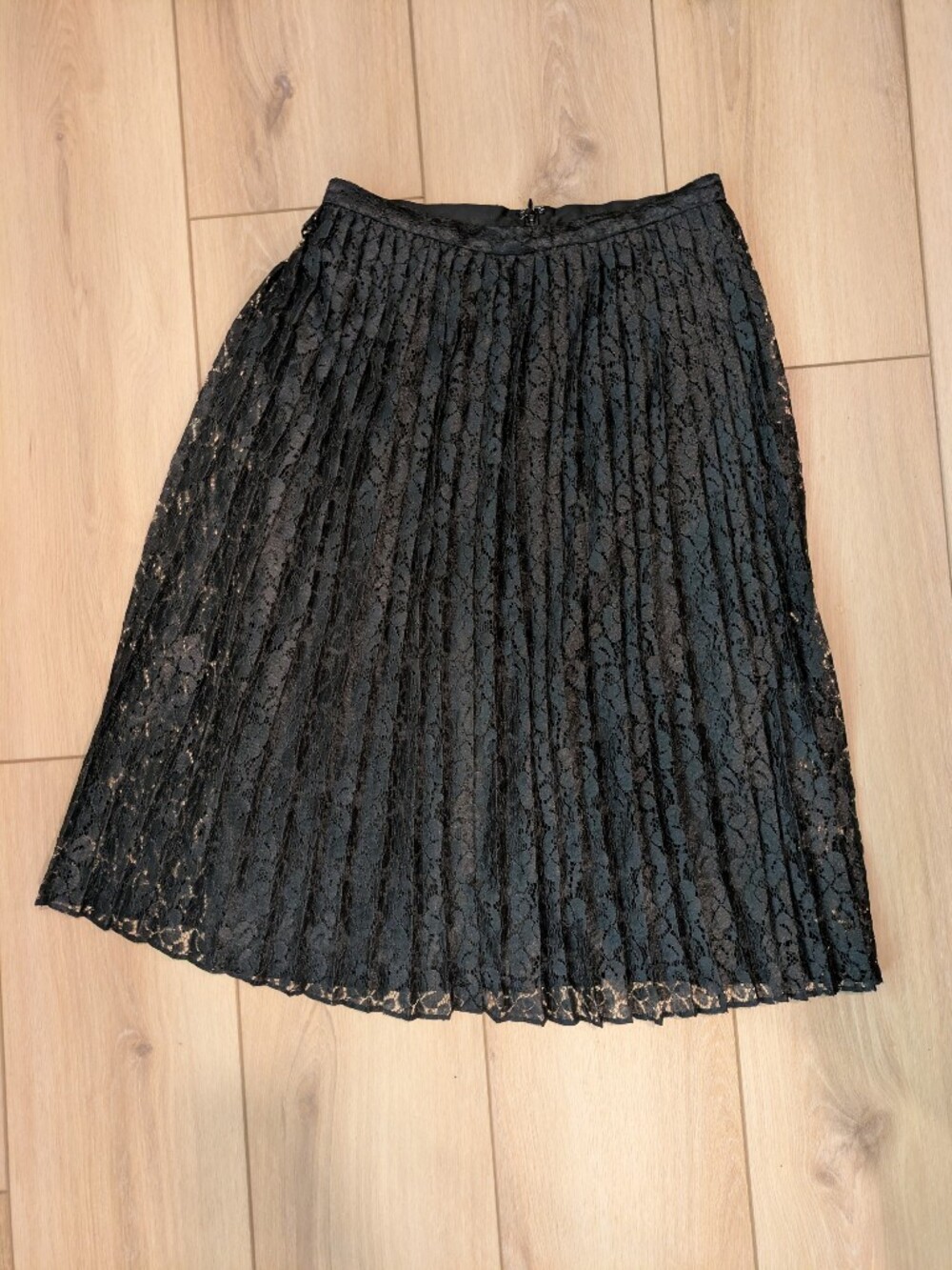 Banana Republic Black Lace Pleated Midi Skirt